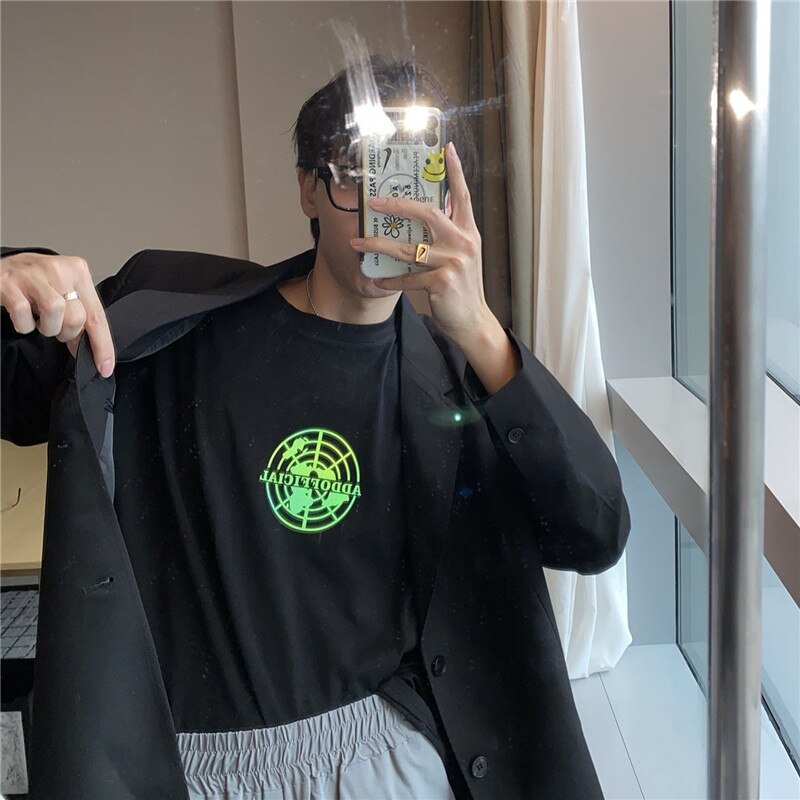 "Targeted" Unisex Men Women Streetwear Reflective Graphic T-Shirt Daulet Apparel