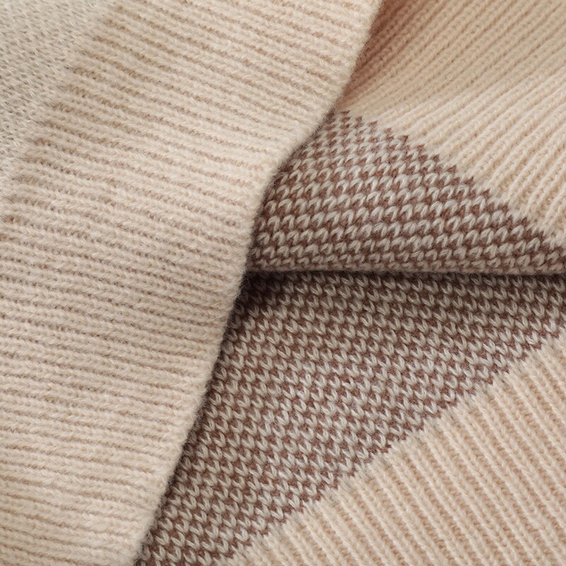 "Don't Touch" Unisex Men Women Streetwear Graphic Sweater Daulet Apparel