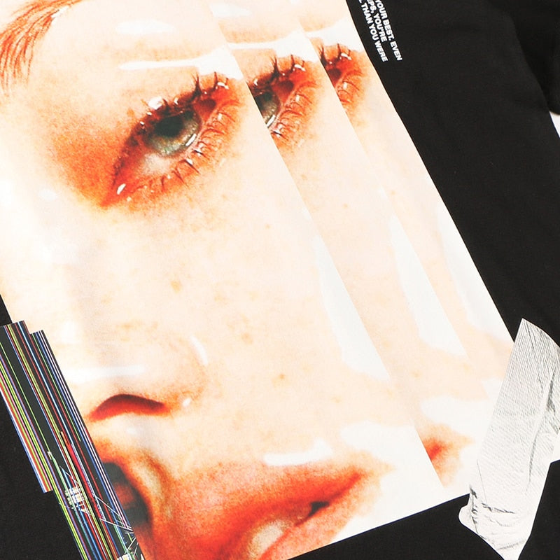 "Red Lips" Unisex Men Women Streetwear Graphic T-Shirt Daulet Apparel