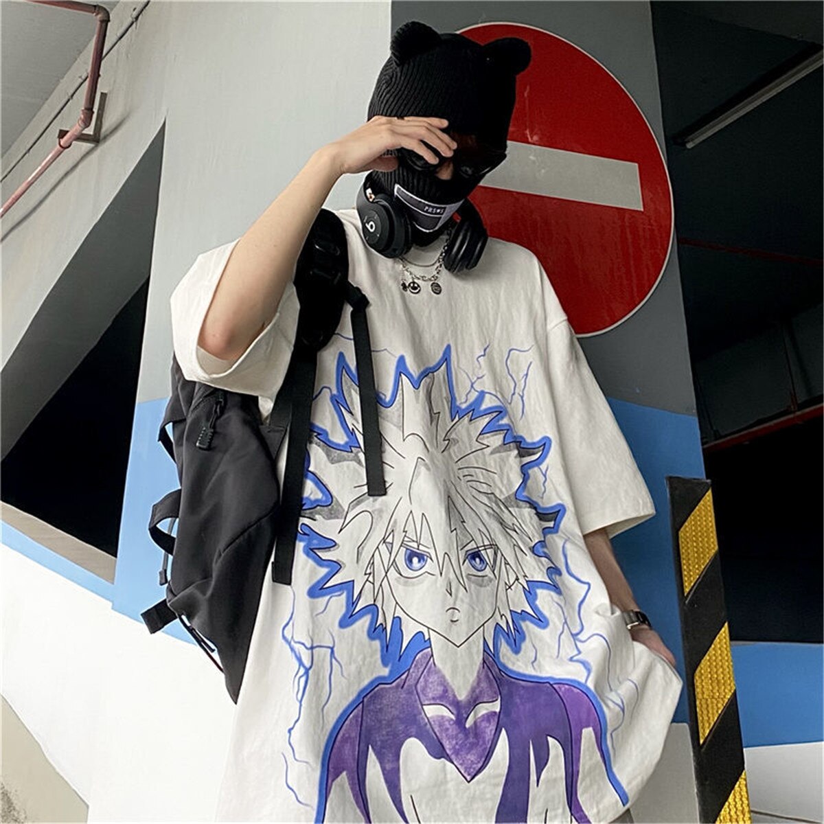 "Hunter" Unisex Men Women Streetwear Graphic T-Shirt Daulet Apparel