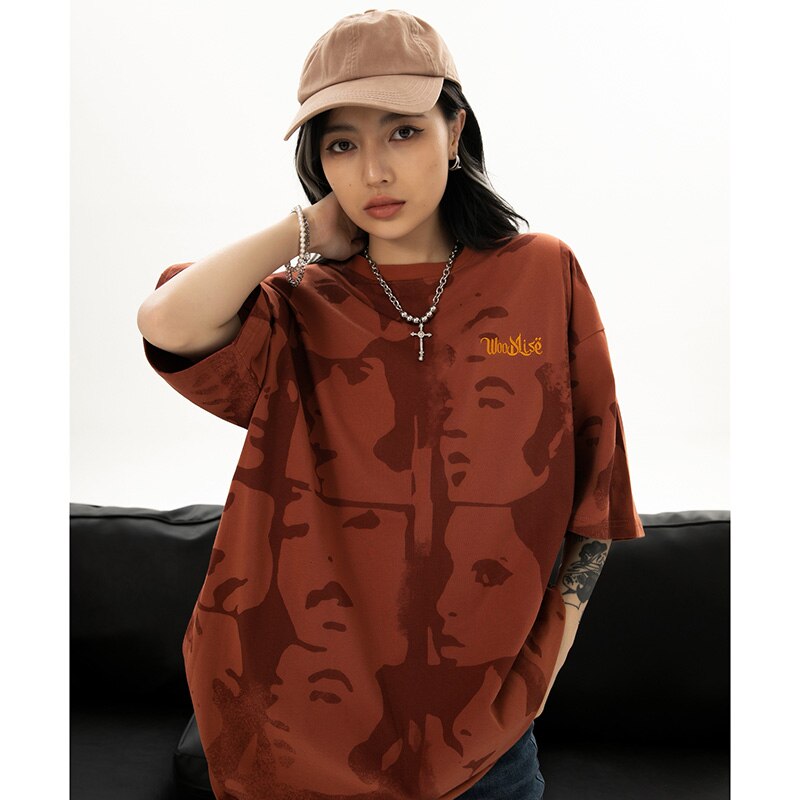 "Red Face" Unisex Men Women Streetwear Graphic T-Shirt Daulet Apparel