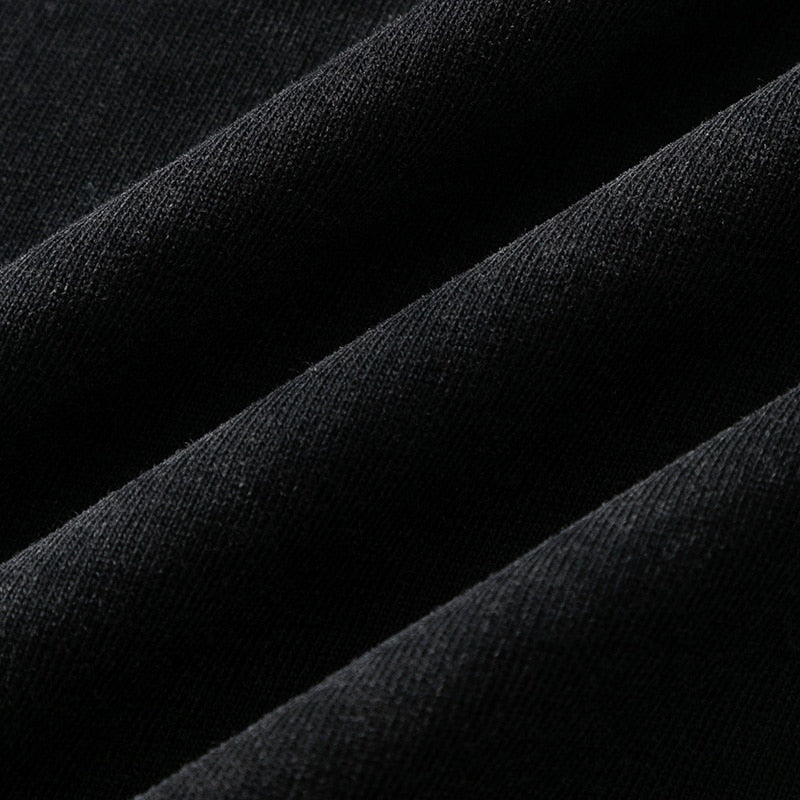 "Chained Heart" Unisex Men Women Streetwear Graphic T-Shirt Daulet Apparel