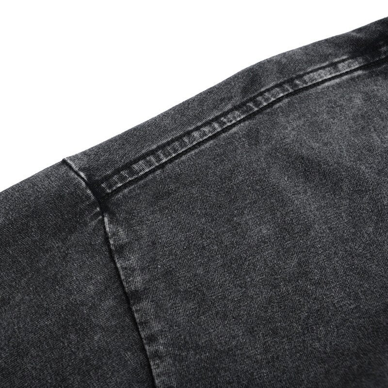 "Bull Chained" Unisex Men Women Streetwear Graphic T-Shirt Daulet Apparel