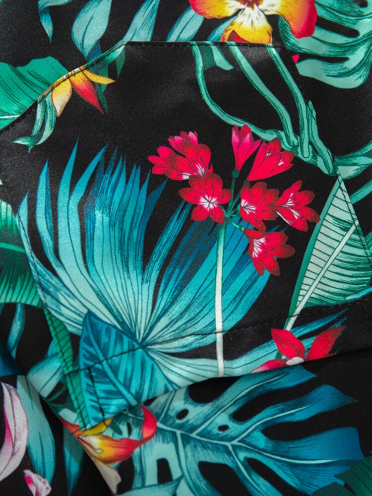 "Garden Leave" Unisex Men Women Streetwear Graphic Shirt Daulet Apparel