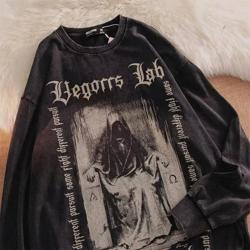 Dark Punk Goth Graphic Print Sweatshirt Mens O-neck Oversized Pullover Hip Hop Streetwear Y2K Tops Winter Clothes Harajuku 2022 Daulet Apparel