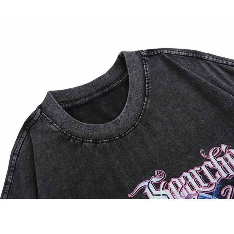 "Bull Chained" Unisex Men Women Streetwear Graphic T-Shirt Daulet Apparel