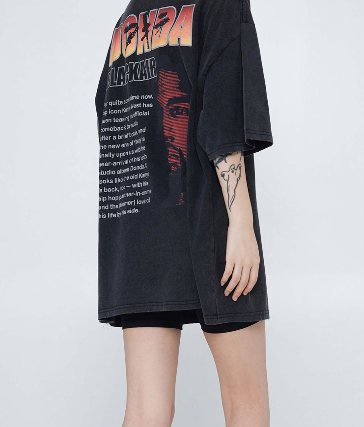 "Donda" Men Women Streetwear Unisex Graphic T-Shirt Daulet Apparel